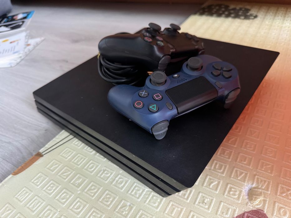 Ігрова приставка PlayStation 4 Pro || PS4 Pro 1TB