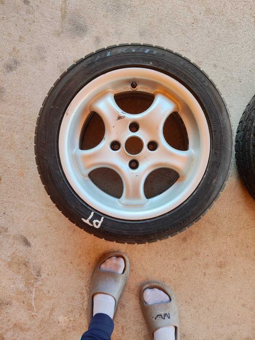 Титани з резиною