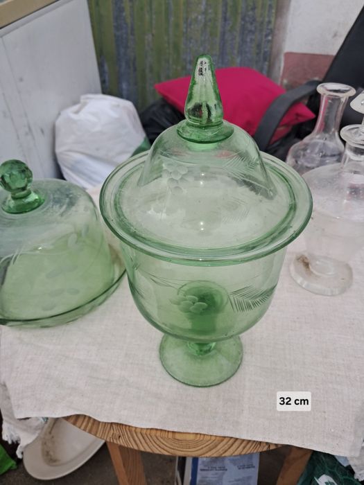 Bomboneira vidro verde