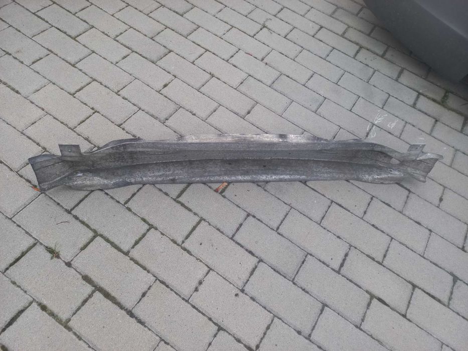 Belka zderzaka przód Audi A6 C6