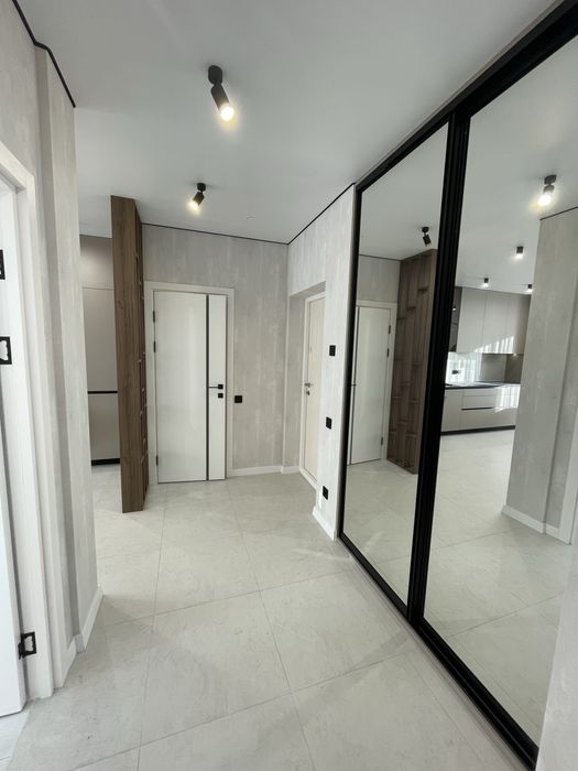 Продам 2 кімнатну квартиру ЖК Центральний 2