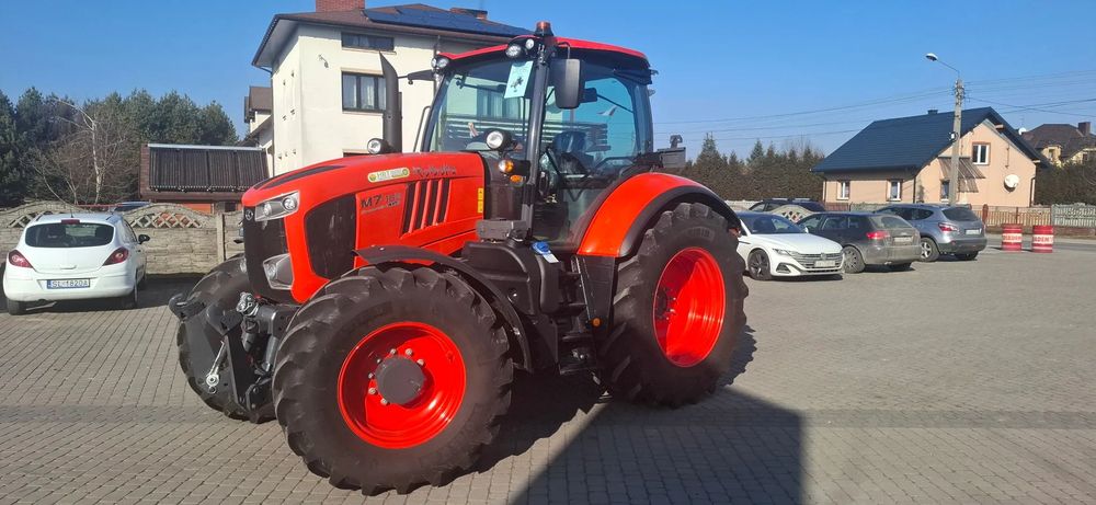 Kubota M7153  Ciągnik rolniczy Kubota M153 KVT Premium