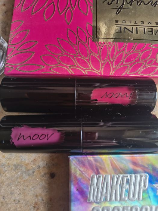 Pomadki Moov 2 sztuki