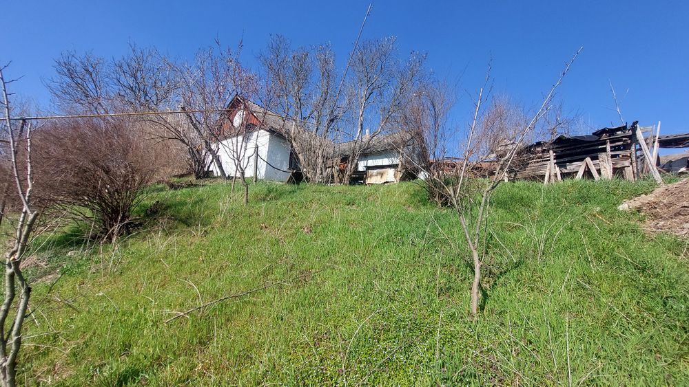 Продам 10 соток. Вул.Острівська,388.