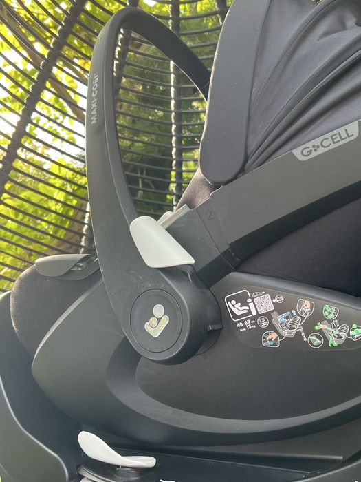 Автокрісло MAXI-COSI Pebble 360 Pro з базою FamilyFix 360 Pro