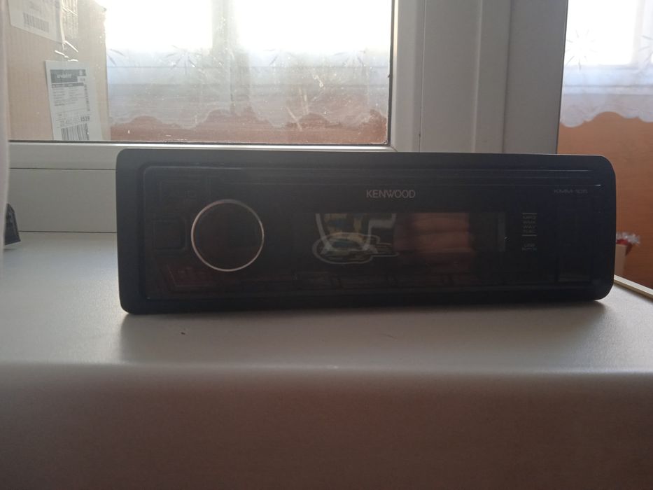 Автомобільна магнітолла