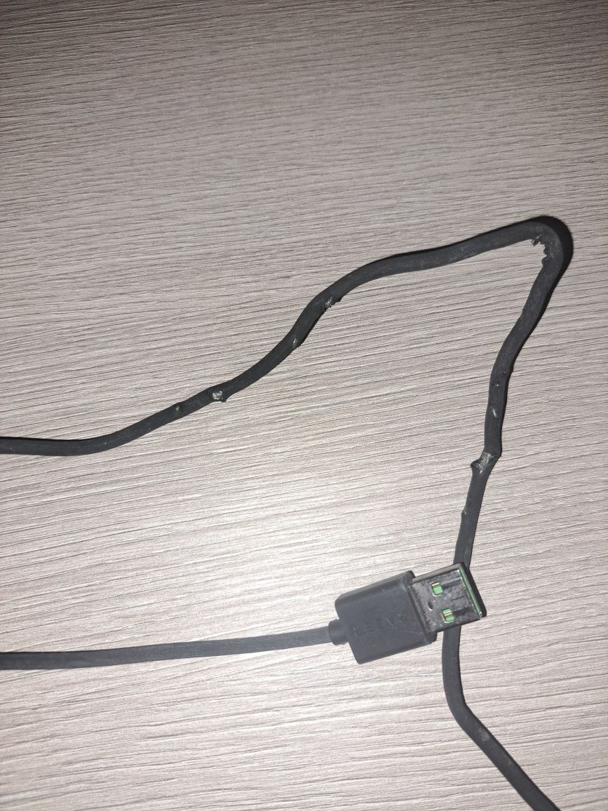 Słuchawki RAZER z mikrofonem