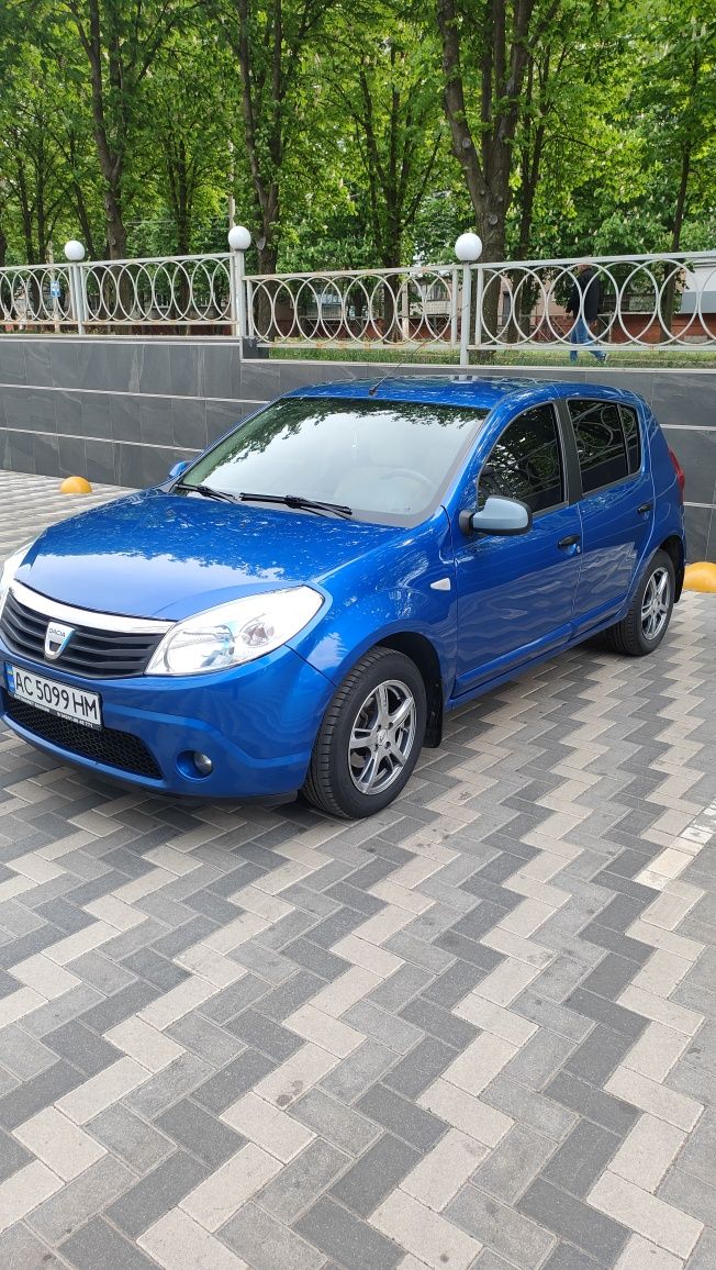 Dacia Sandero 2008