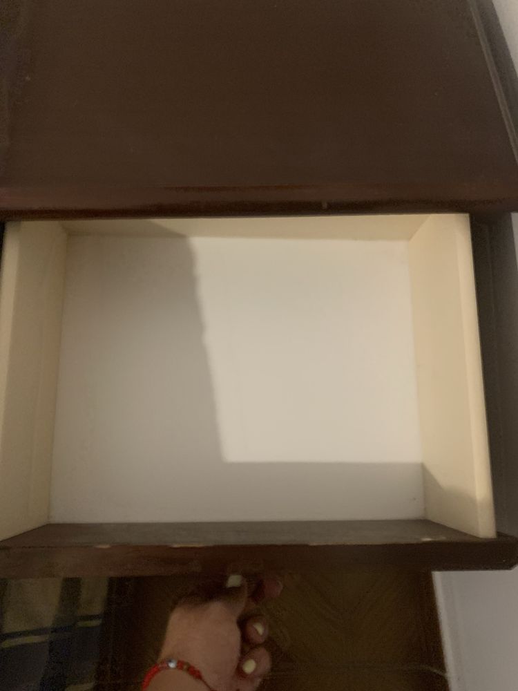 2 Mesas de cabeceira