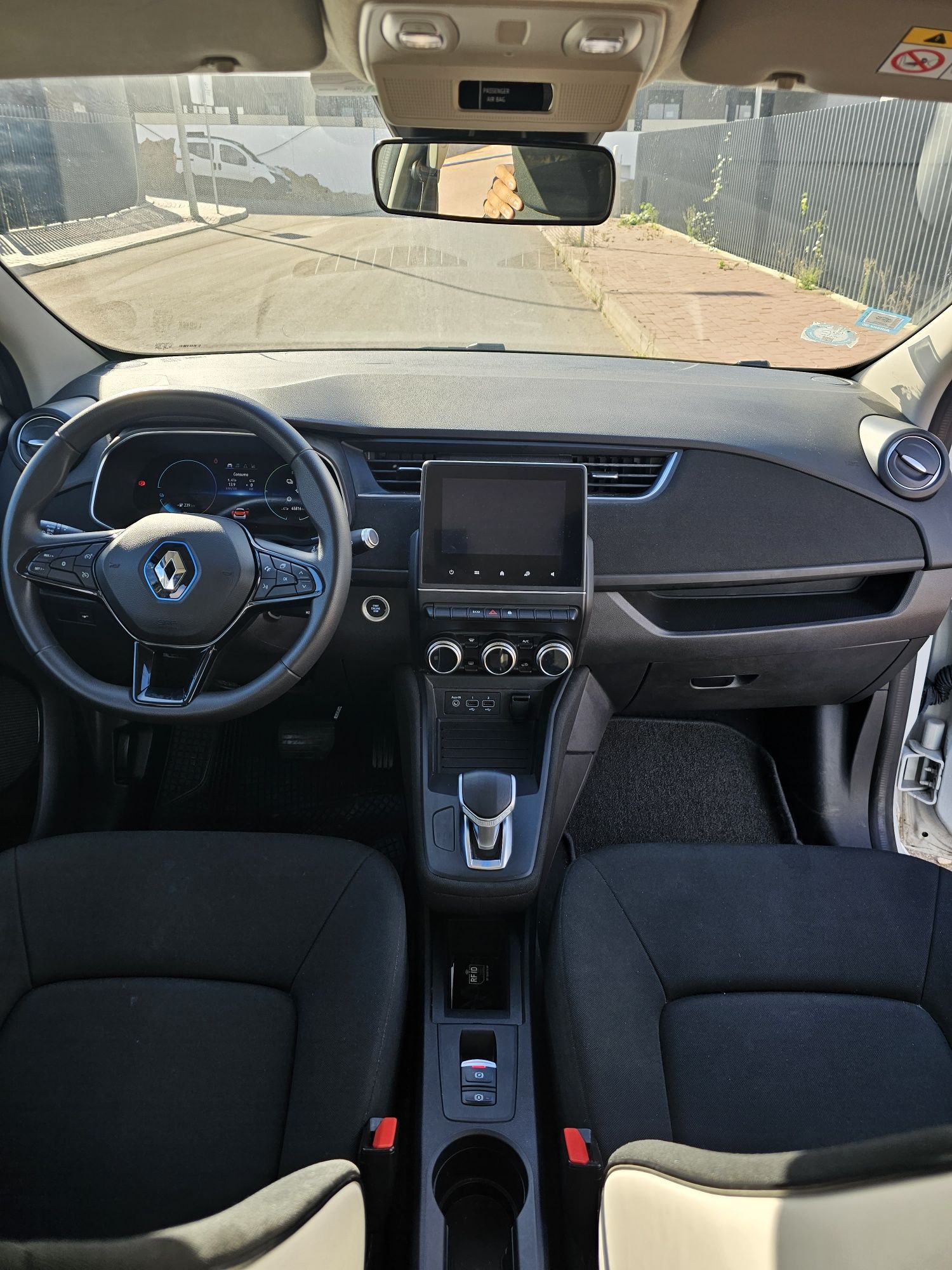 Renault Zoe 52kw Sem Aluguer Bateria