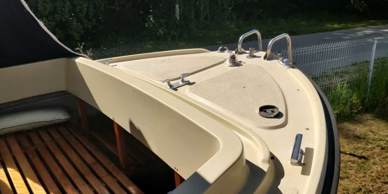 Łódź motorowa houseboat jacht kabinowa Risor 23
