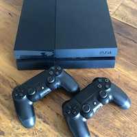 PlayStation 4 com 2 comandos originais