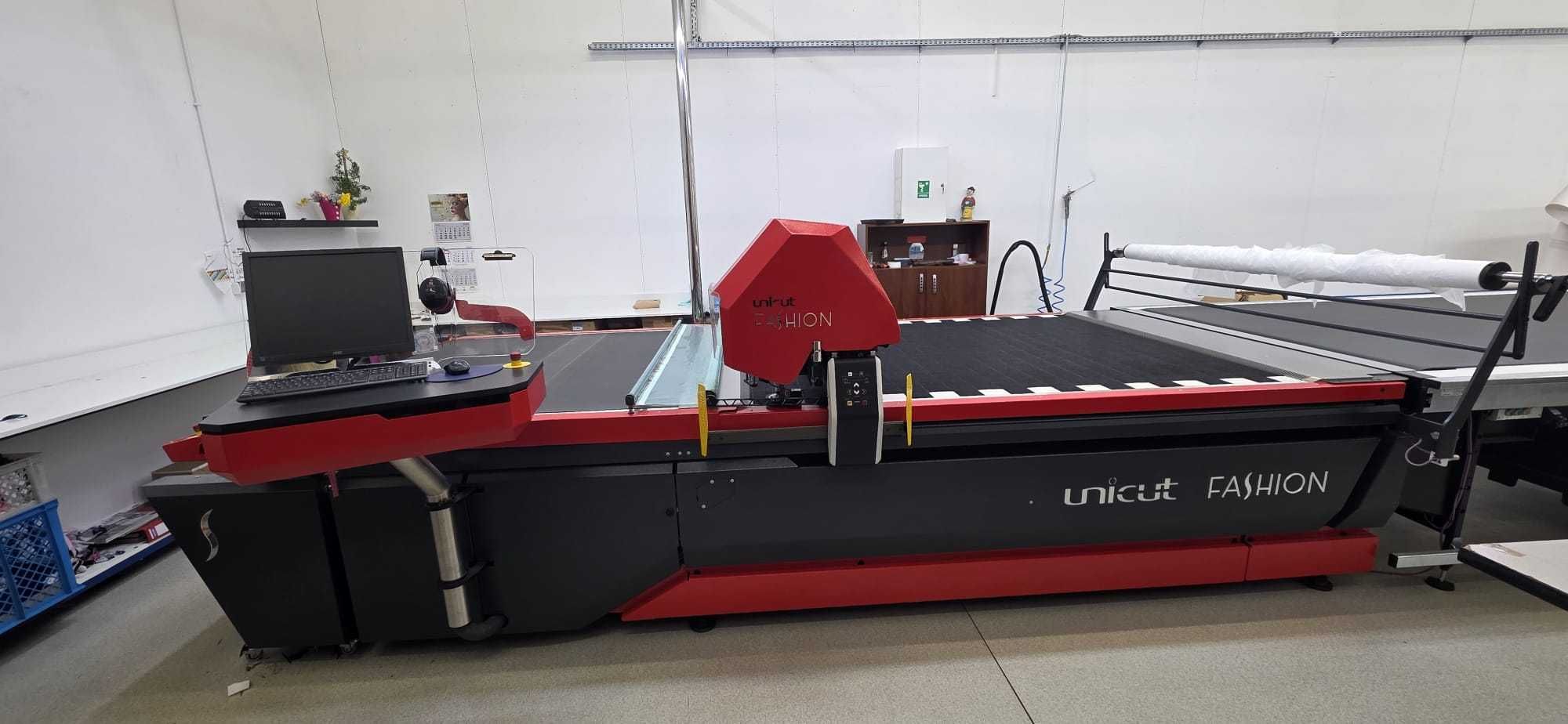 Cutter unicut fashion krojenie automatyczne nóż krojczy krojownia