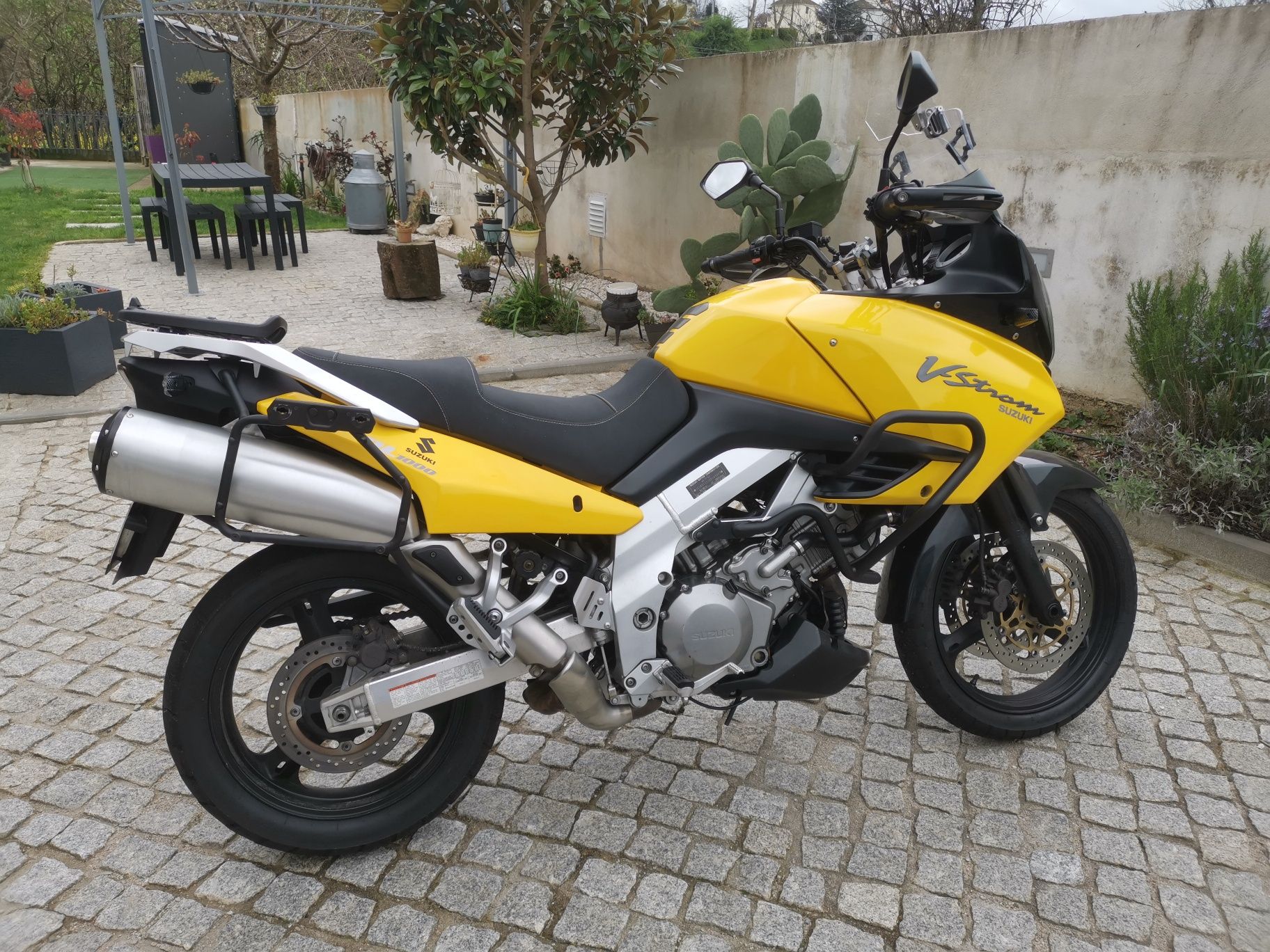 Suzuki DL V strom 1000