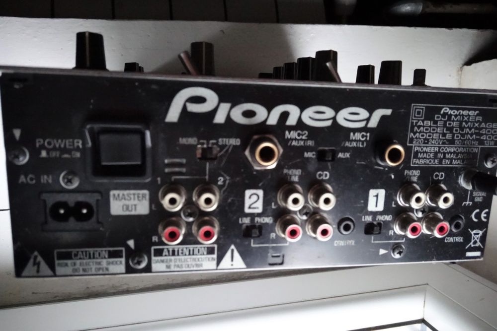 Pioneer DJM 400 dj mxer