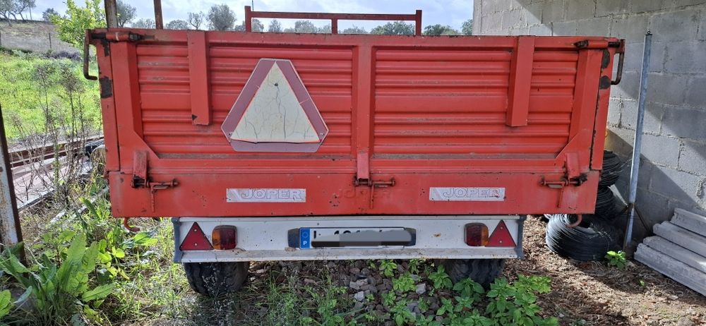 Reboque agrícola tri basculante joper