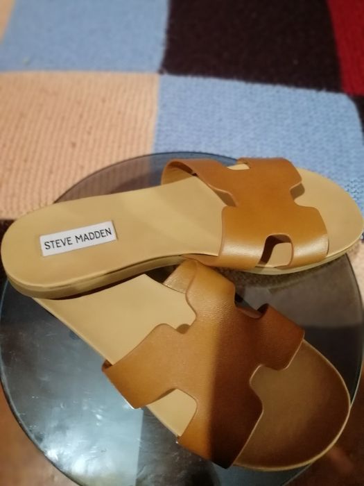Шкіряні шльопанці Steve Madden