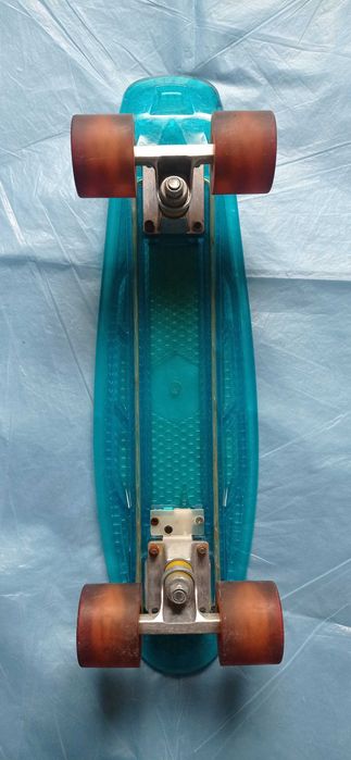 Продам пенні-борд (скейтборд) блакитний