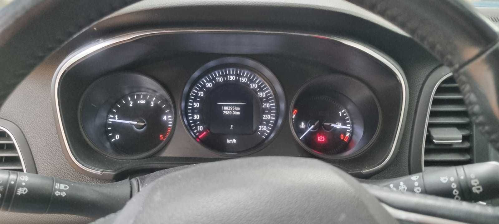 Renault Megane IV carrinha 2017