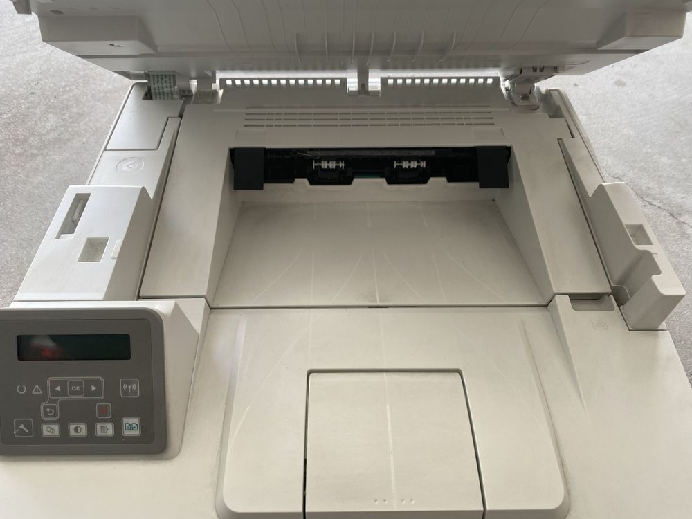 Impressora LaserJet Pro MFP M148dw
