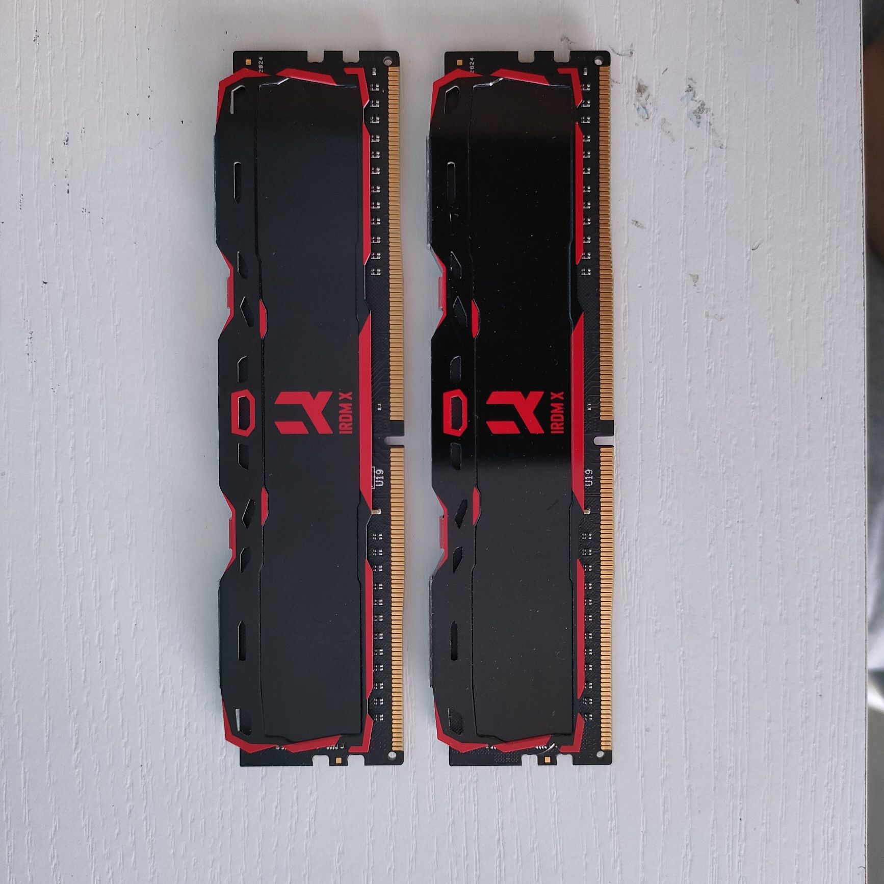 Pamięć RAM ddr4 (2x8gb)
