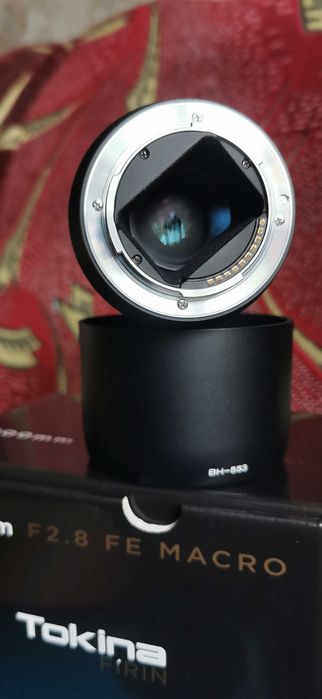 Sony FE 100mm f/2.8 FE Macro Tokina FiRIN 1:1  sigma 70mm 2,8