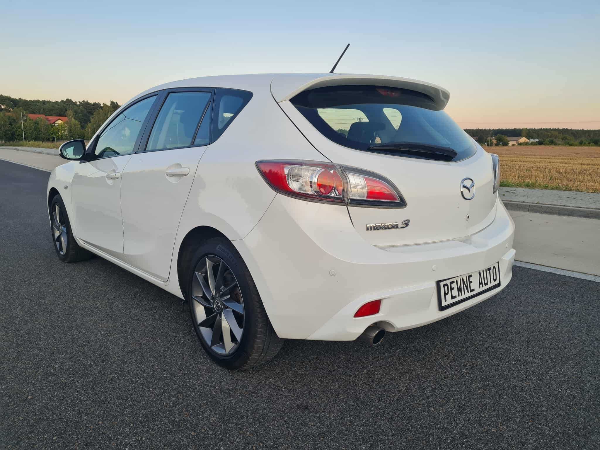 Mazda 3 Climatronic Dotykowy ekran Tempomat Alufelgi 17" dobry stan