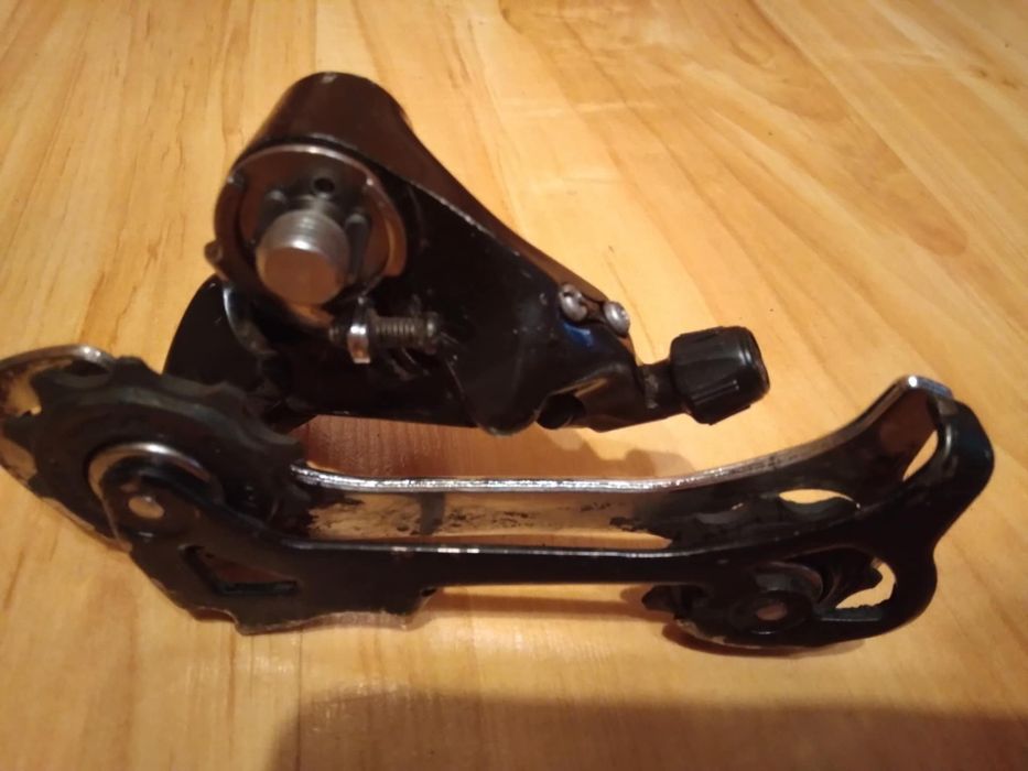 Tylnia przerzutka Shimano Deore LX RD-M 565