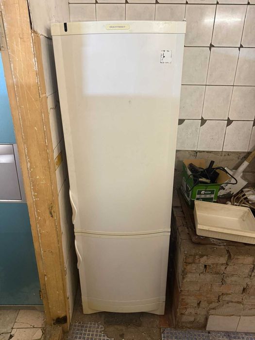 Холодильник Вестфрост