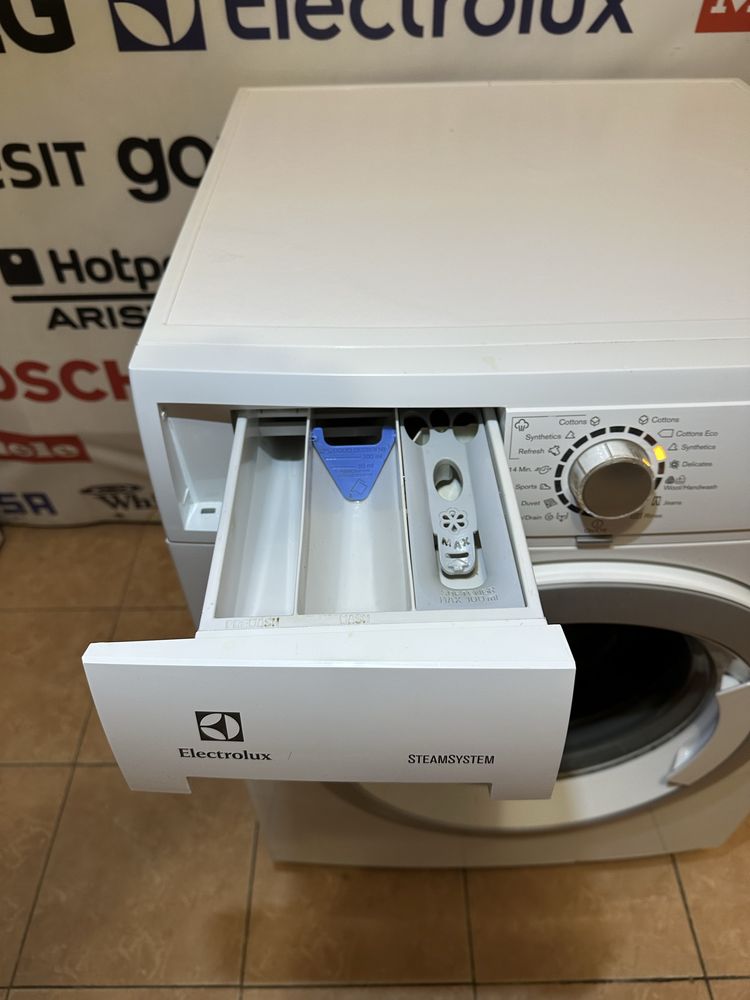 пральна машина Electrolux Made in Italy 8 кг