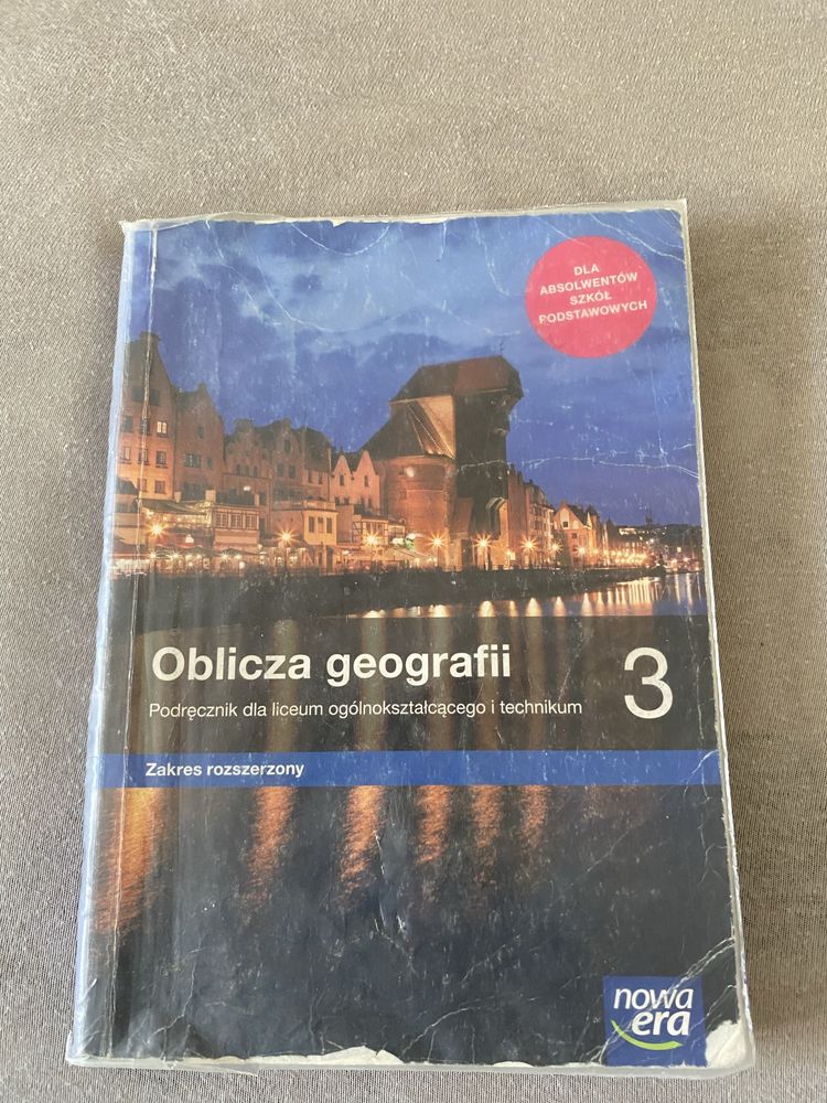 Podręcznik z geografii 3