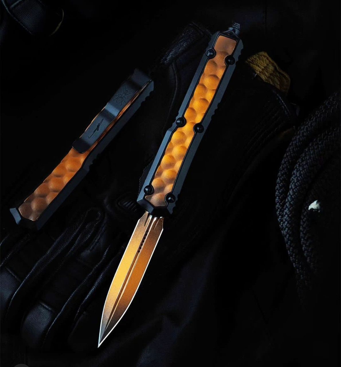 Microtech Makora D/E Signature Series Orange Bubble