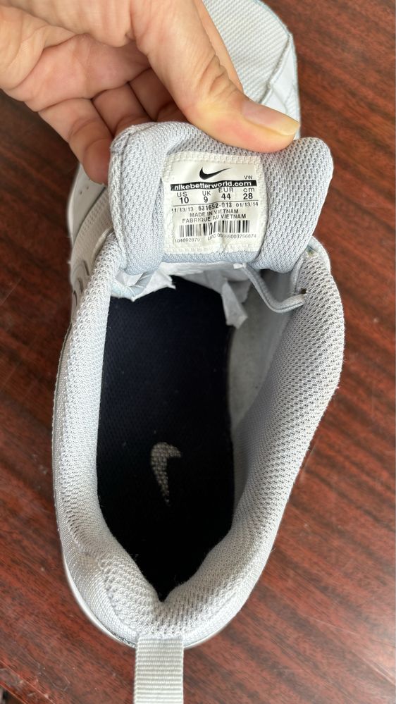 кросівки nike