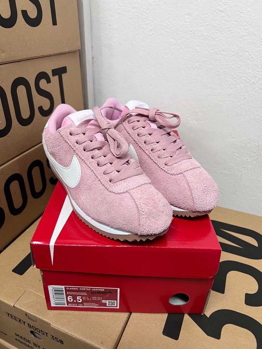 Женские кроссовки Nike cortez suede / Найк кортез розовые 37 38 39