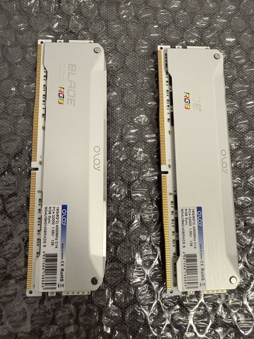 Pamięć RAM DDR4 16GB (2x8GB) OLOY Blade Aluminium 4000MHz CL14 RGB