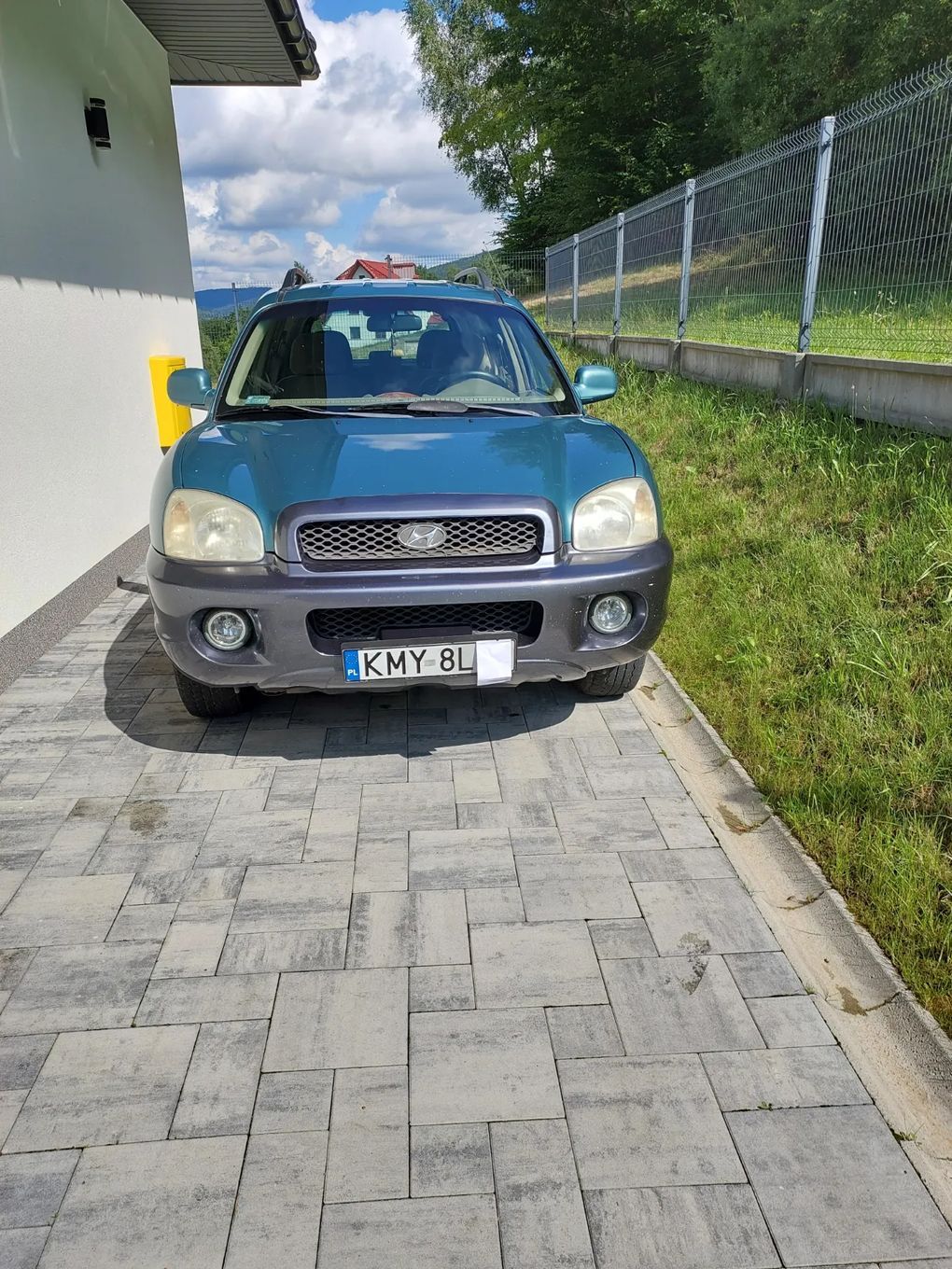 Hyundai Santa Fe Stan pojazdu jak na ten wiek bardzo dobry