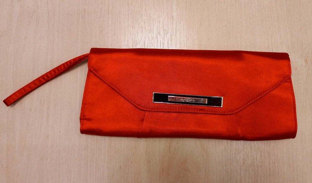 Клатч роскошный атласный сумка кошелек