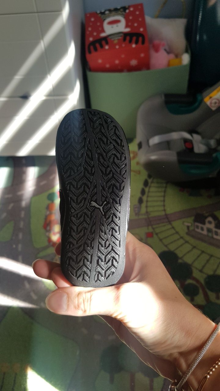 Nowe buty dziecięce Puma BMW mms R-Cat V  rozmiar 20