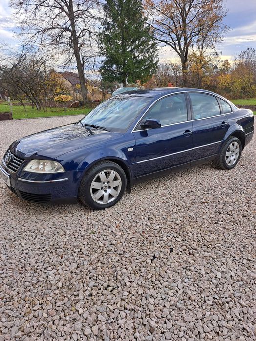 PASSAT B5 FL V6 4 MOTION 2.8 Polski Salon