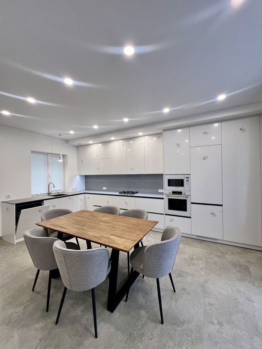 Продаж/таунхауса/ремонт/вул.Янівська/Брюховичі/Бірки