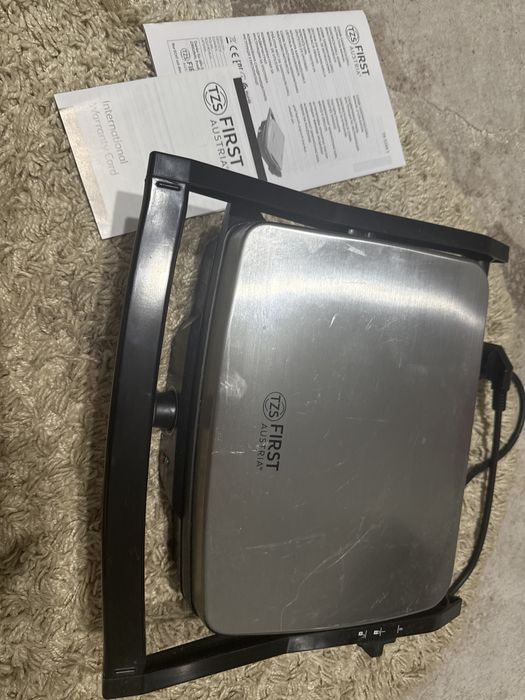 Гриль First в хорошем состоянии