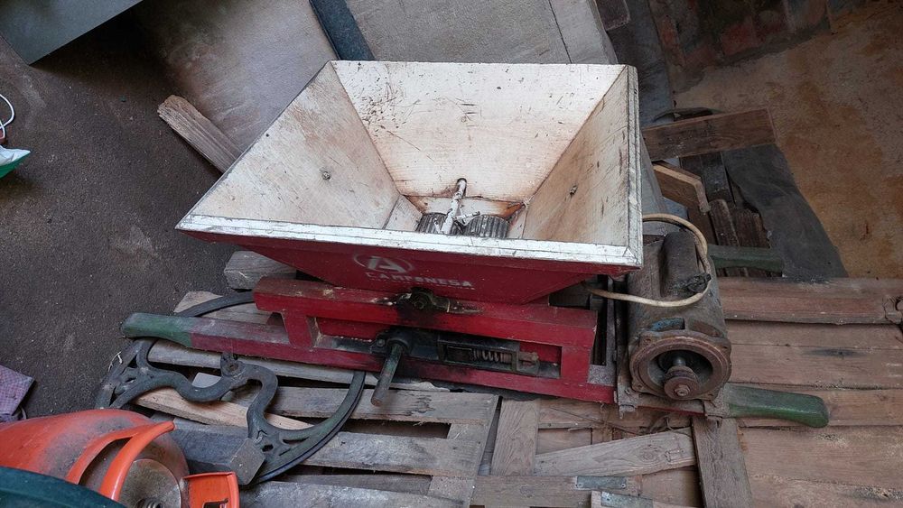 Artigos vinícolas Vintage