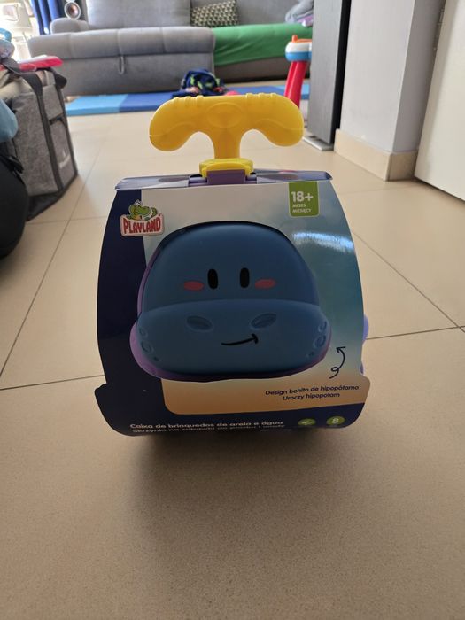 Walizka z zabawkami do piasku, na plażę. Nowa. Polecam.