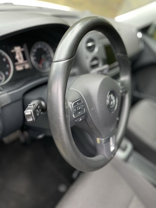 Продам авто фольсваген тігуан 2.0 бензин повний привід