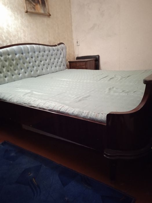 Кровать Чеська б/у.