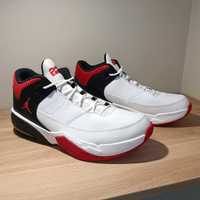 Jordan Max Aura 3 r. 47,5 (31 cm) White/University Red-Black