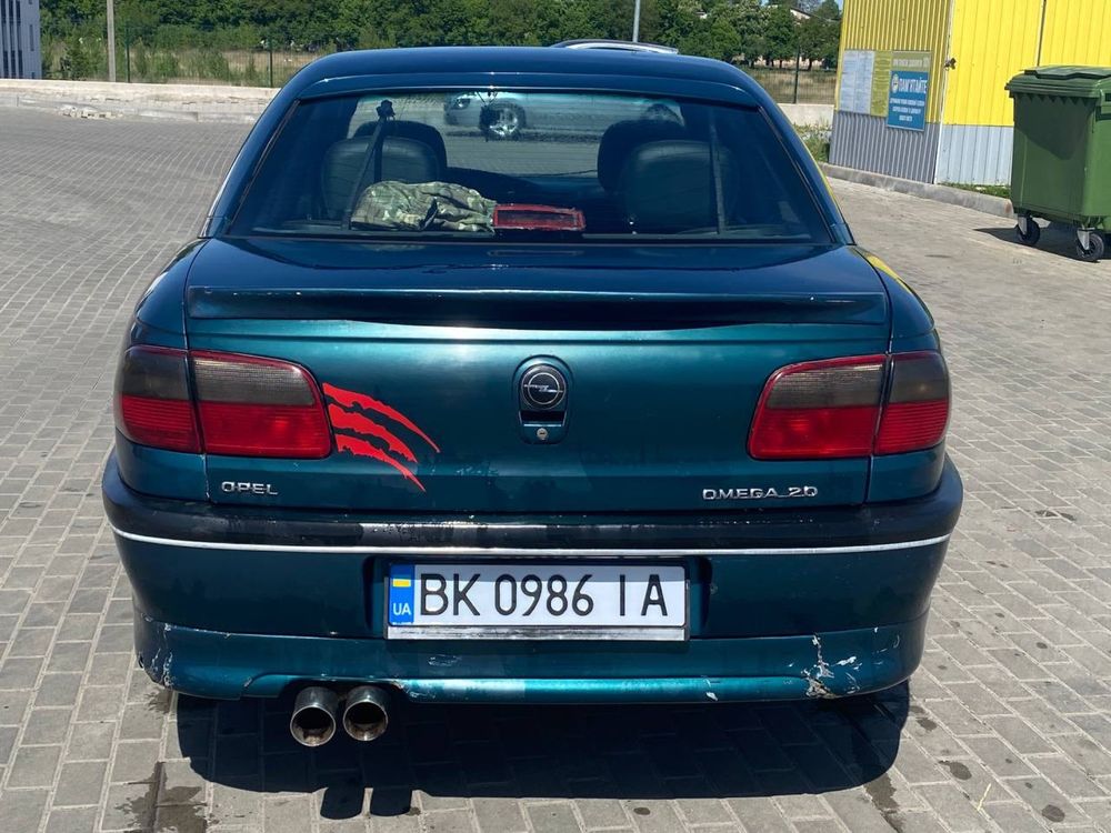 Opel omega b 1995