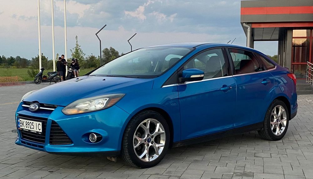 Ford Focus  Titanium  муз. с-ма "Sony"