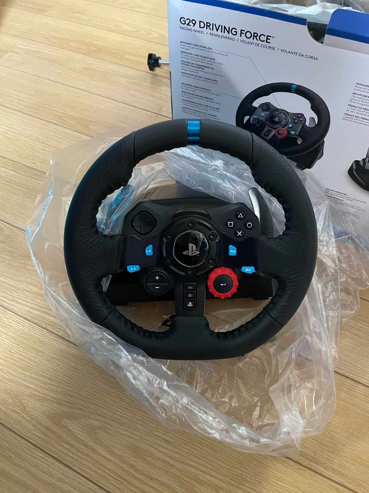 Volante Logitech G29 + HandBrake (VALOR FIXO)