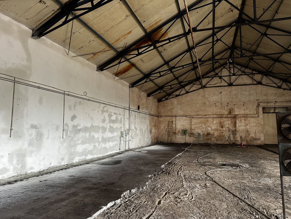 Mycie Fotowoltaiki kurnika chlewni obory bielenie nacinanie ruszt